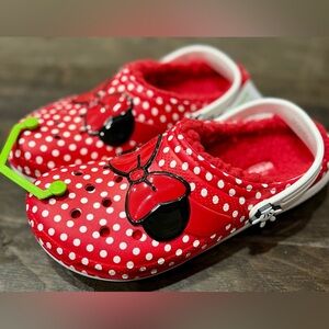 Crocs™ Disney Minnie Mouse Girls Clog White And Red Size J5